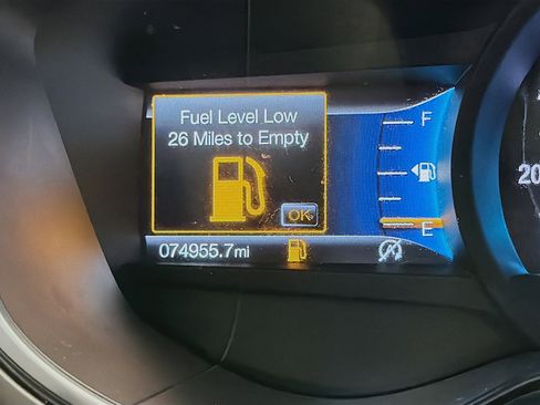 Used 2019 Ford Fusion SE image 8