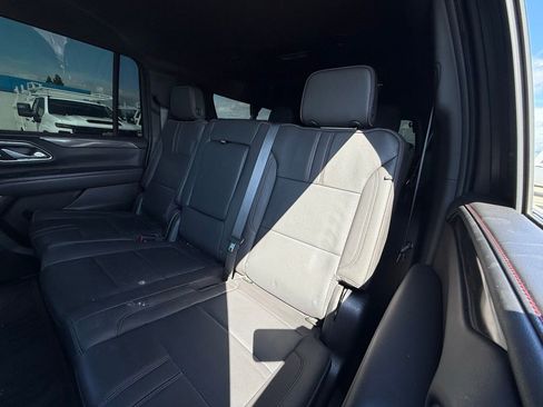 Used 2022 Chevrolet Suburban RST w/ Max Trailering Package image 5