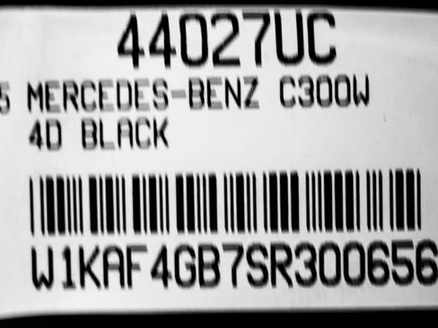 Certified 2025 Mercedes-Benz C 300 Sedan w/ AMG Line w/ Night Package image 27
