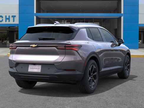 New 2026 Chevrolet Equinox EV LT image 4