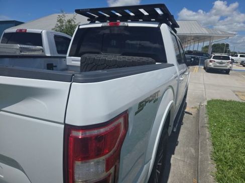 Used 2018 Ford F150 XLT w/ Equipment Group 302A Luxury AWD/4WD image 9