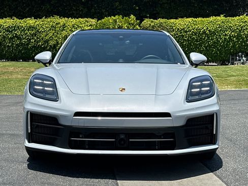 Certified 2025 Porsche Panamera 4 AWD/4WD image 11