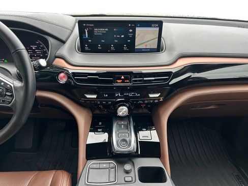 Used 2023 Acura MDX Technology image 12