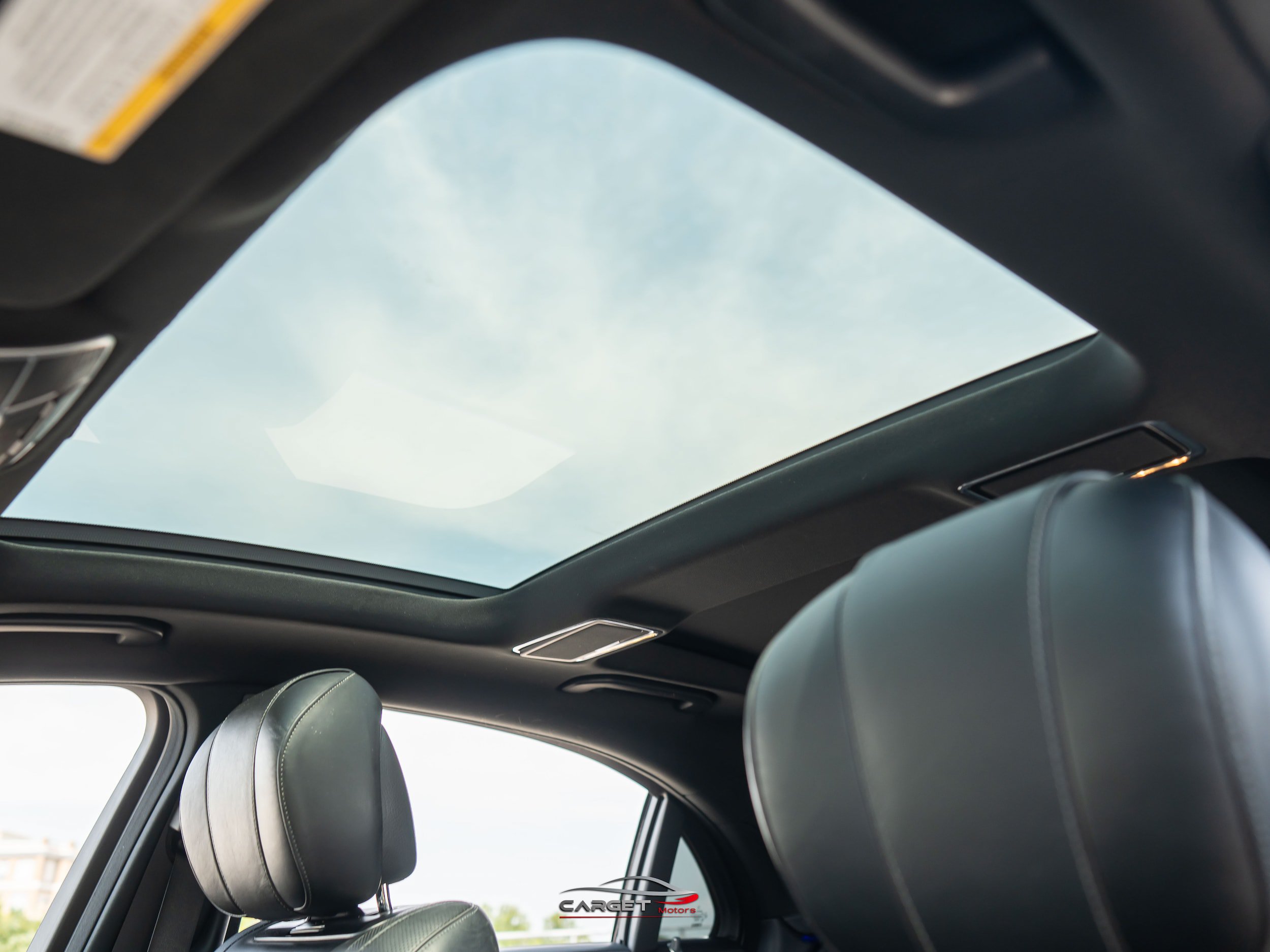 Used 2019 Mercedes-Benz S 560 4MATIC Sedan image 38