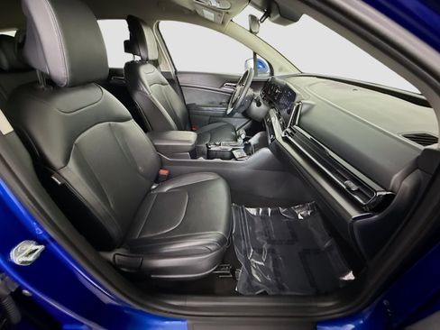 Used 2023 Kia Sportage EX FWD image 29