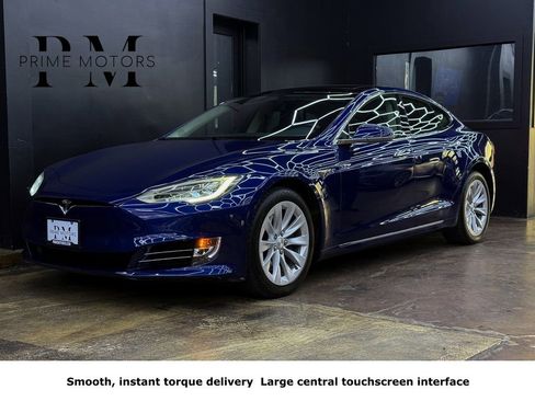 Used 2017 Tesla Model S 60D image 1