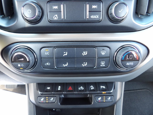 Used 2022 Chevrolet Colorado Z71 AWD/4WD image 20