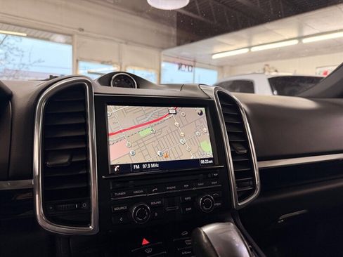 Used 2014 Porsche Cayenne Diesel AWD/4WD image 30