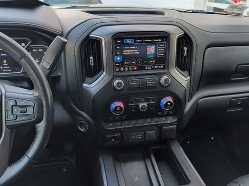 Used 2021 GMC Sierra 1500 Denali w/ Denali Ultimate Package AWD/4WD image 22