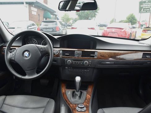 Used 2010 BMW 328i Sedan RWD image 12