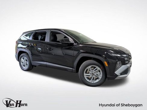 New 2026 Hyundai Tucson SE image 1