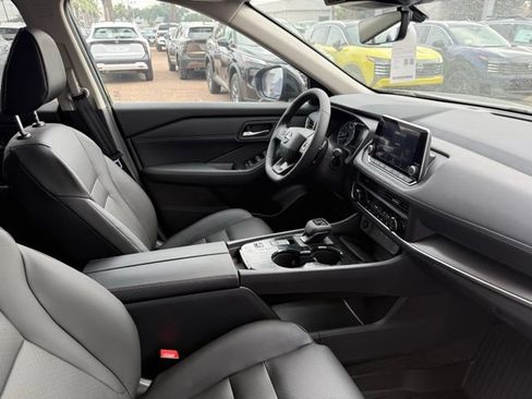 New 2026 Nissan Rogue Dark Armor FWD image 23