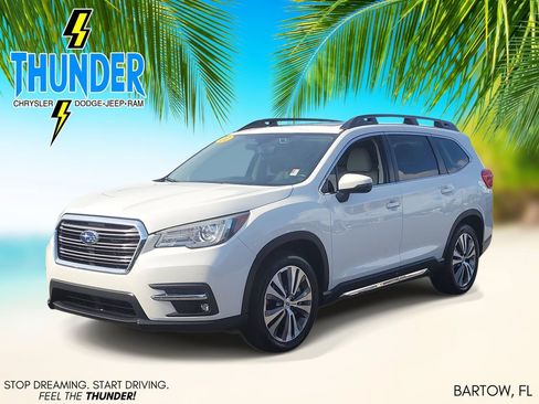 Used 2020 Subaru Ascent Limited w/ Technology Package AWD/4WD image 2