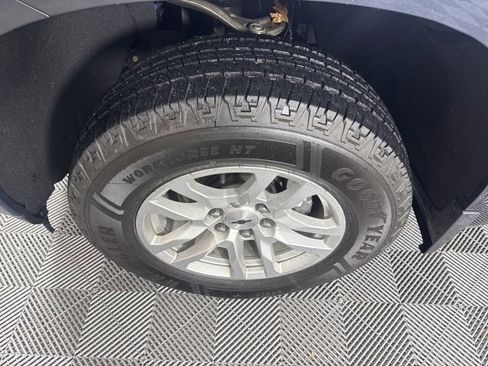 Used 2021 Chevrolet Silverado 1500 RST image 9