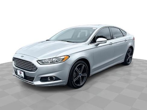 Used 2014 Ford Fusion SE w/ Equipment Group 202A image 1