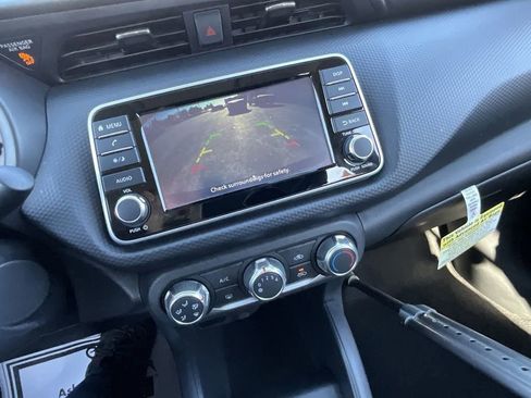 Certified 2025 Nissan Kicks Play S image 57