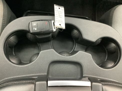 Used 2024 RAM 3500 Big Horn image 26