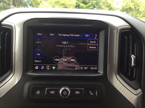 Used 2026 Chevrolet Silverado 1500 Custom w/ Turbomax Blackout Package AWD/4WD image 15