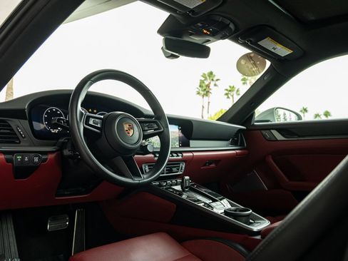 Certified 2025 Porsche 911 Carrera S RWD image 4