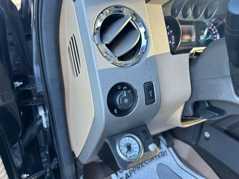 Used 2015 Ford F250 Lariat w/ Lariat Ultimate Package image 10