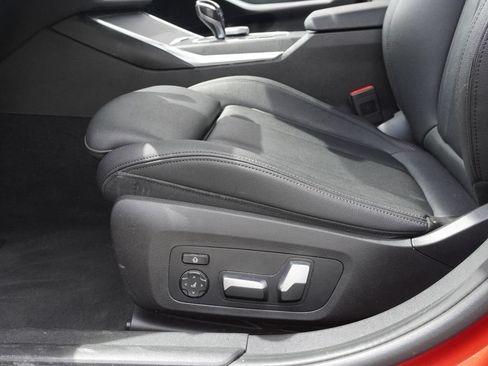 Used 2021 BMW 330e w/ Convenience Package RWD image 28