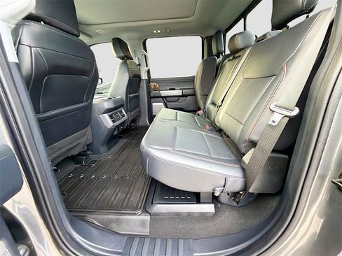 Used 2024 Ford F250 Lariat w/ Lariat Ultimate Package image 26