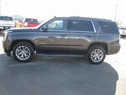 Used 2015 GMC Yukon SLT w/ Open Road Package image 8