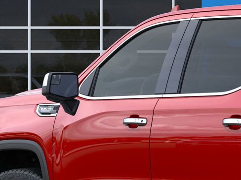 New 2026 GMC Sierra 1500 SLT image 13