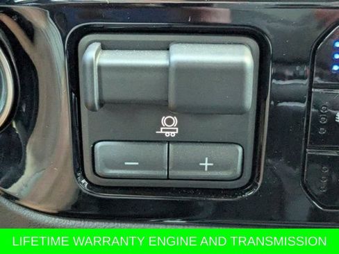 Used 2025 Chevrolet Silverado 1500 ZR2 AWD/4WD image 28