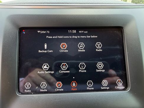 Used 2019 Jeep Cherokee Latitude Plus FWD image 23