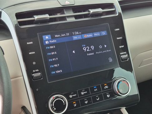 Used 2022 Hyundai Tucson SE w/ Cargo Package FWD image 25