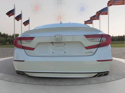 Used 2020 Honda Accord Sport image 4