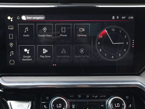 Used 2025 GMC Sierra 2500 Denali Ultimate image 12