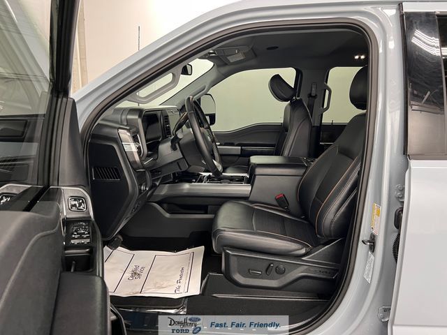 Used 2025 Ford F250 Lariat w/ Lariat Ultimate Package AWD/4WD image 27
