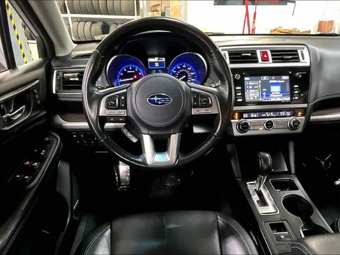 Used 2016 Subaru Legacy 2.5i Limited image 5
