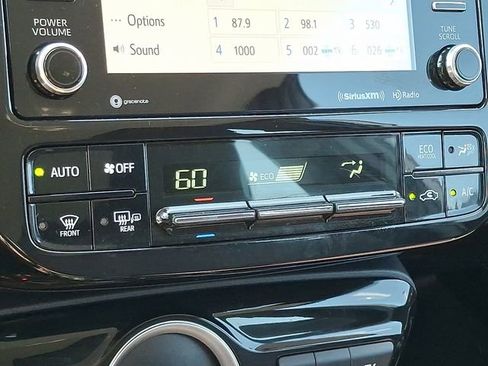 Used 2022 Toyota Prius Prime LE FWD image 16