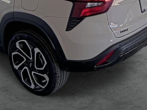 New 2026 Chevrolet Trax RS w/ Driver Confidence Package FWD image 9