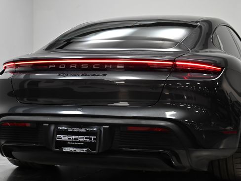 Used 2021 Porsche Taycan Turbo S image 49