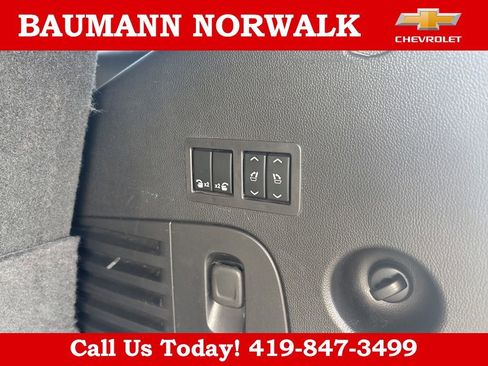 Used 2018 GMC Yukon SLT w/ Open Road Package image 37