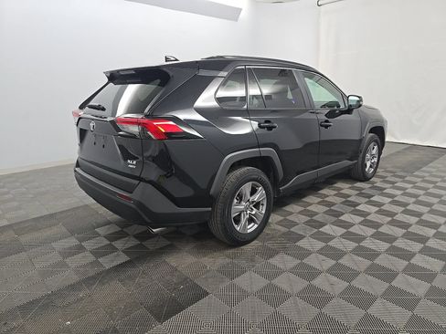 Used 2023 Toyota RAV4 XLE w/ Convenience Package AWD/4WD image 4