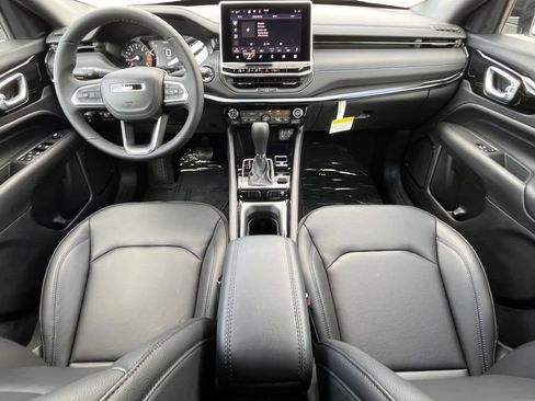New 2026 Jeep Compass Limited image 20