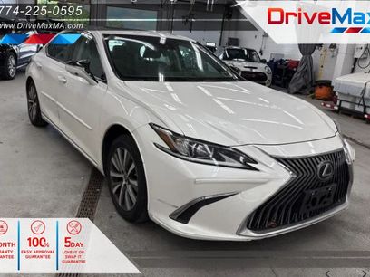 Used 2019 Lexus ES 350 w/ Accessory Package 2