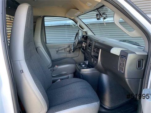 Used 2023 GMC Savana 2500 w/ Driver Convenience Package image 26