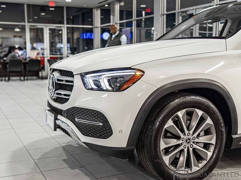 Used 2023 Mercedes-Benz GLE 350 4MATIC w/ 3rd Row Seat Package image 5