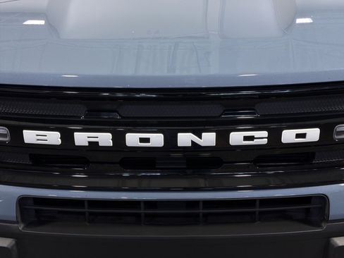 Used 2024 Ford Bronco Sport Outer Banks AWD/4WD image 12