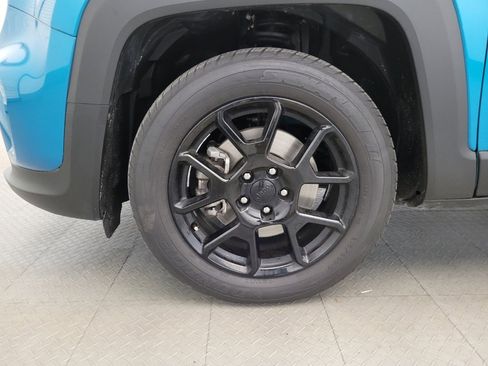 Used 2019 Jeep Renegade Altitude w/ Quick Order Package 22M image 31