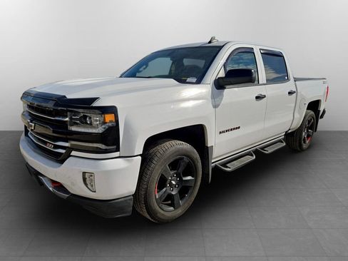 Used 2018 Chevrolet Silverado 1500 LTZ Z71 w/ Redline Edition image 12