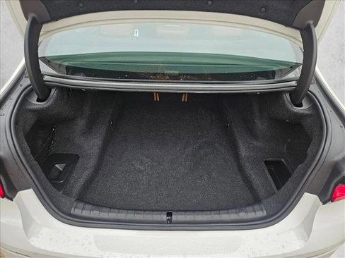 Used 2021 BMW 540i w/ Convenience Package image 14