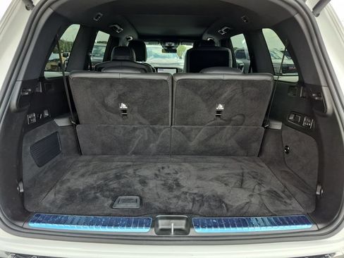 Used 2024 Mercedes-Benz GLS 580 4MATIC image 43