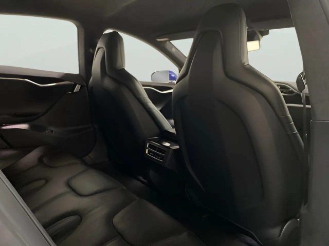 Used 2016 Tesla Model S 70D AWD/4WD image 19